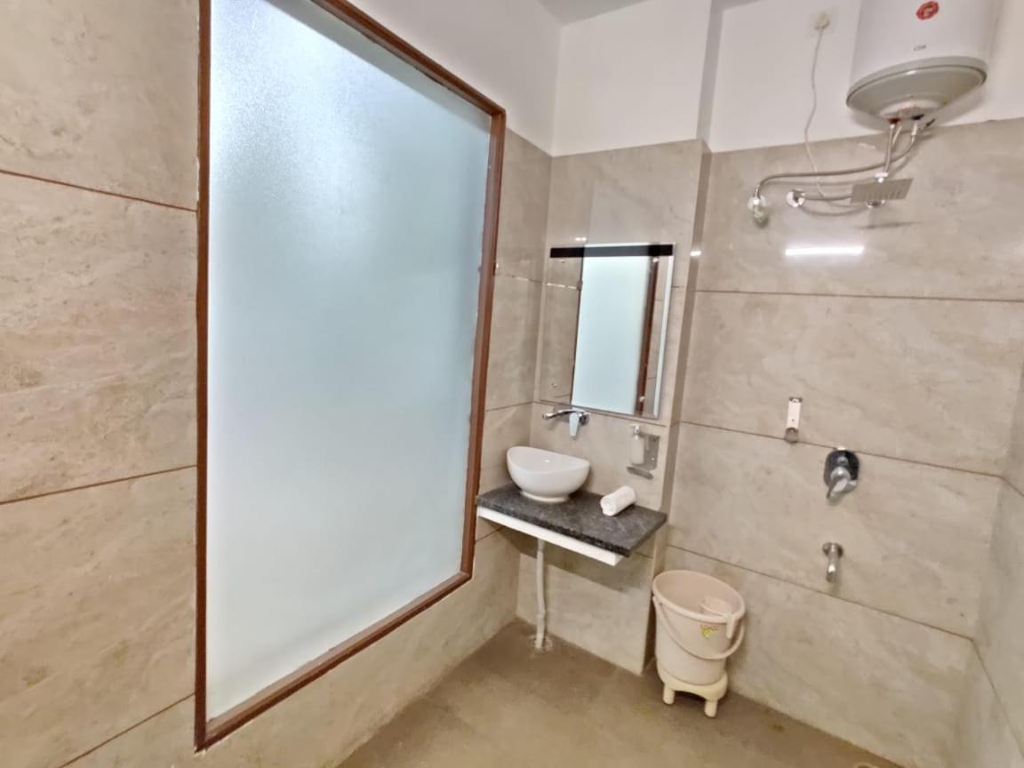 מלון Super Collection O Amritsar Near Railway Station מראה חיצוני תמונה
