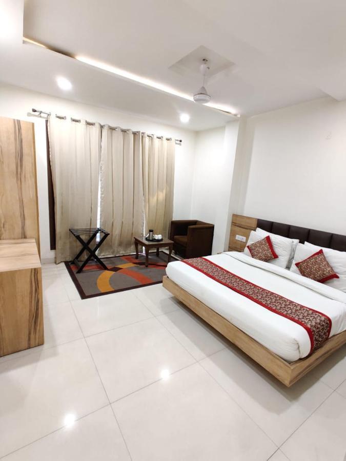 מלון Super Collection O Amritsar Near Railway Station מראה חיצוני תמונה