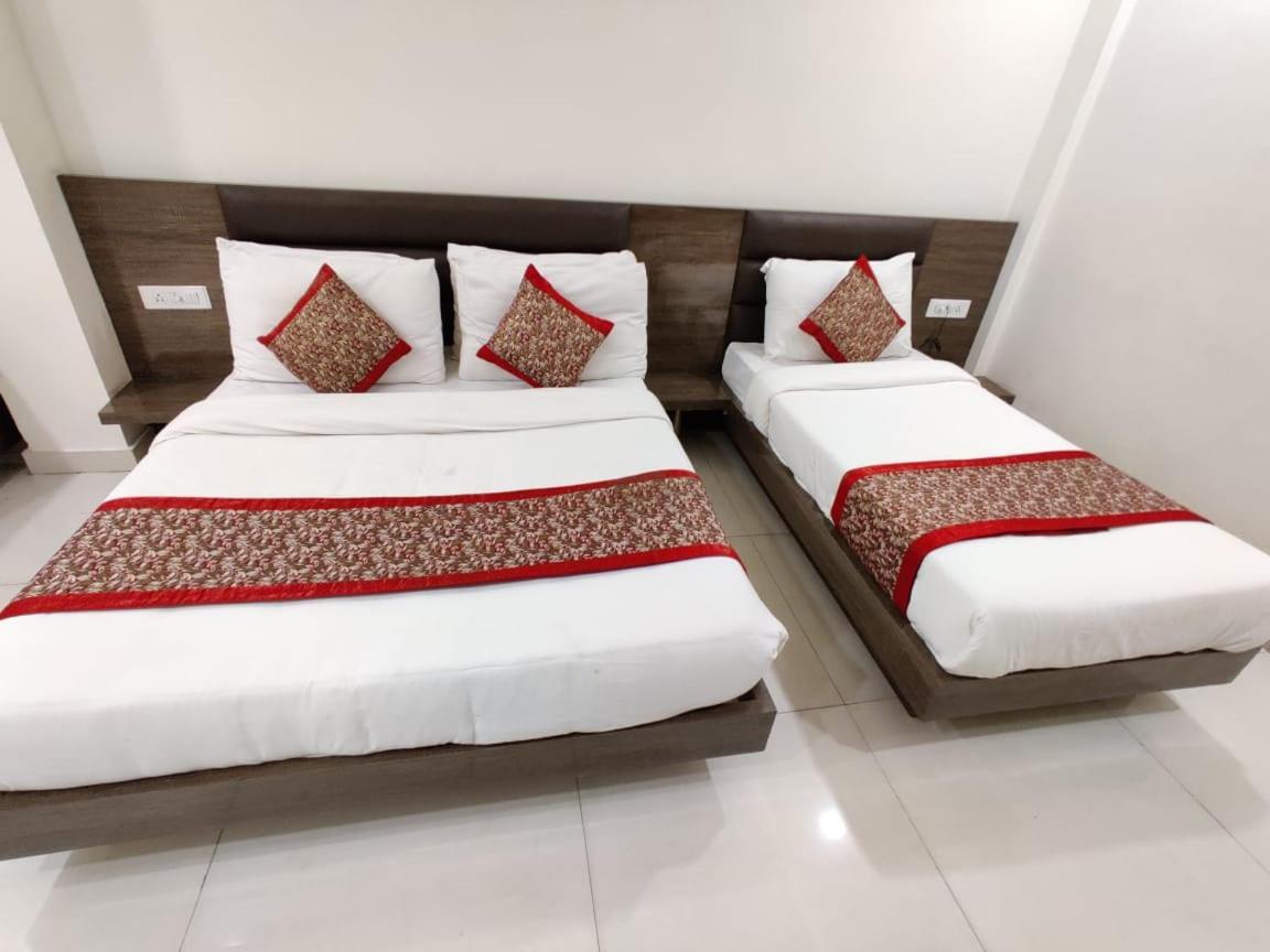 מלון Super Collection O Amritsar Near Railway Station מראה חיצוני תמונה